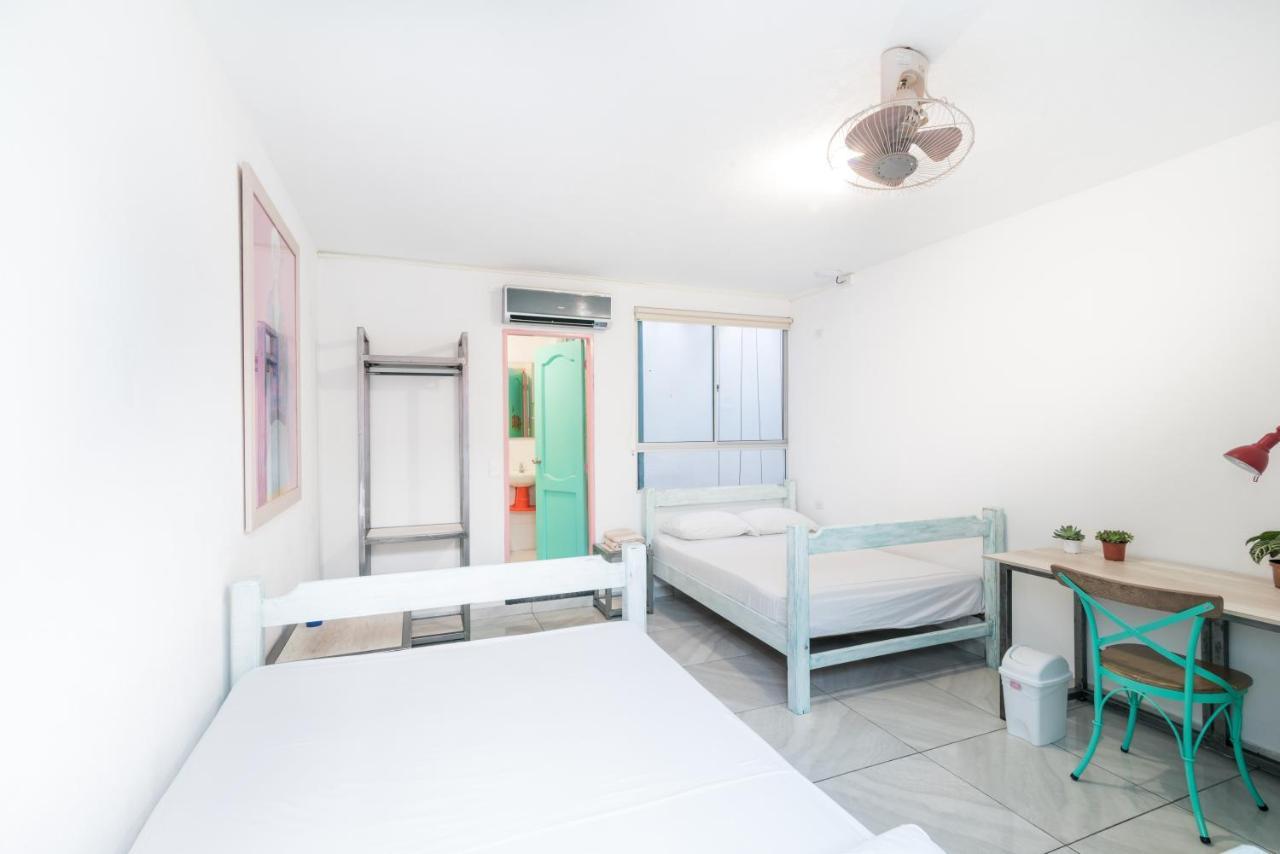 Flamingo Hostel & Coworking Santa Marta  Exteriör bild